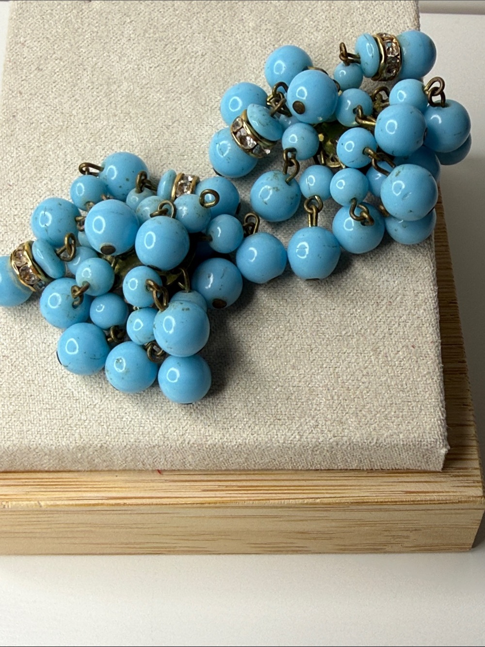 Vintage Robins egg Tiffany blue Beaded Cluster Drop Earrings western Germany